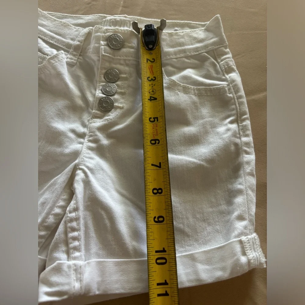 Justice White Denim Shorts Casual Summer‎ Style Size 10 Slim